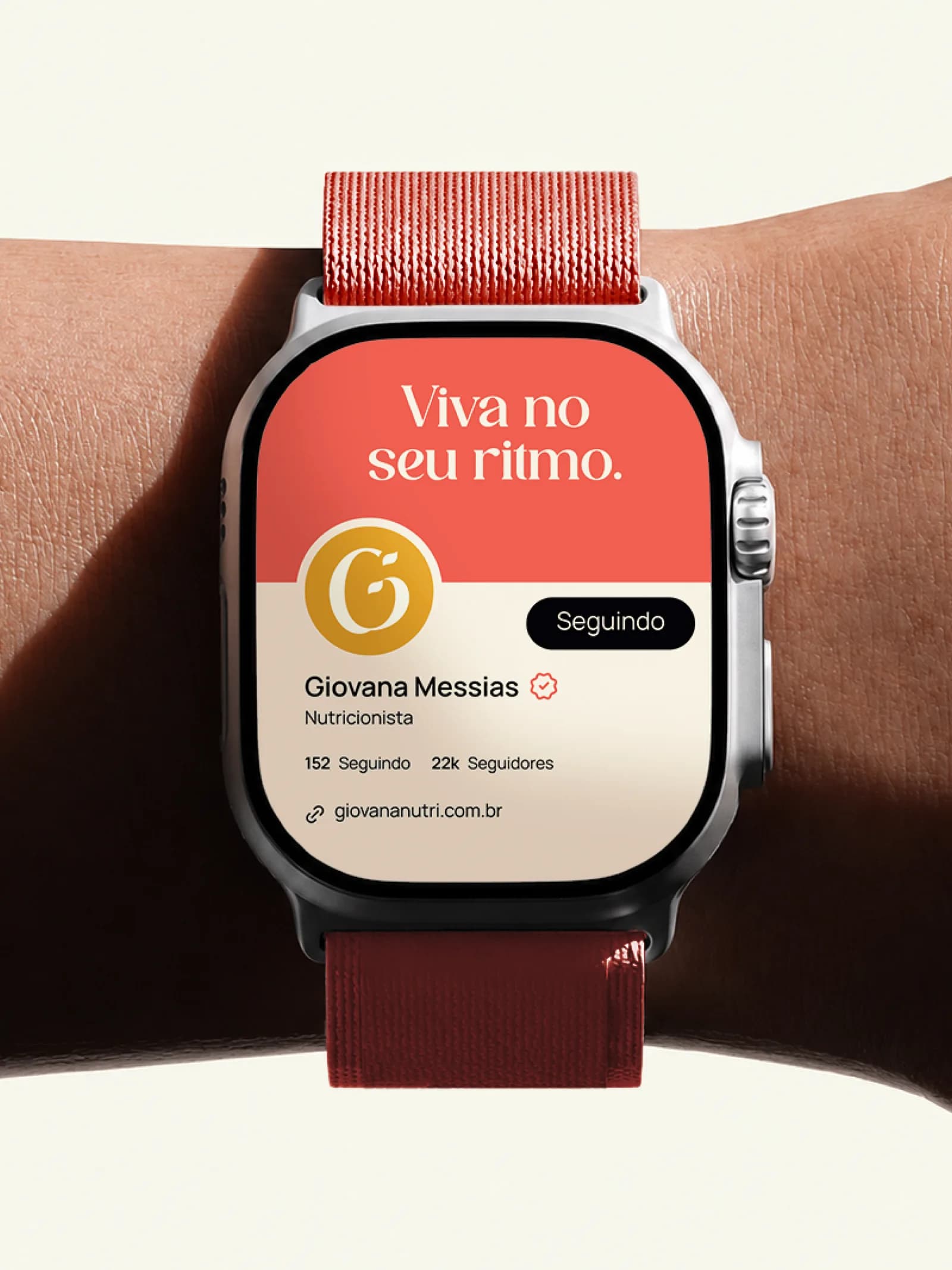 Perfil da Giovana Messias em mockup de Apple Watch